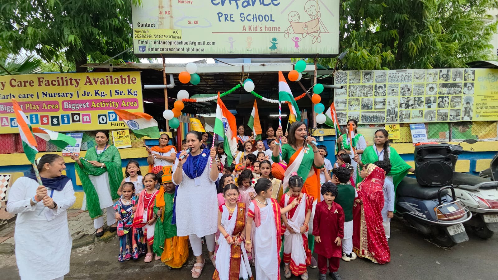 Happy learning moments at Enfance Preschool Ghatlodia